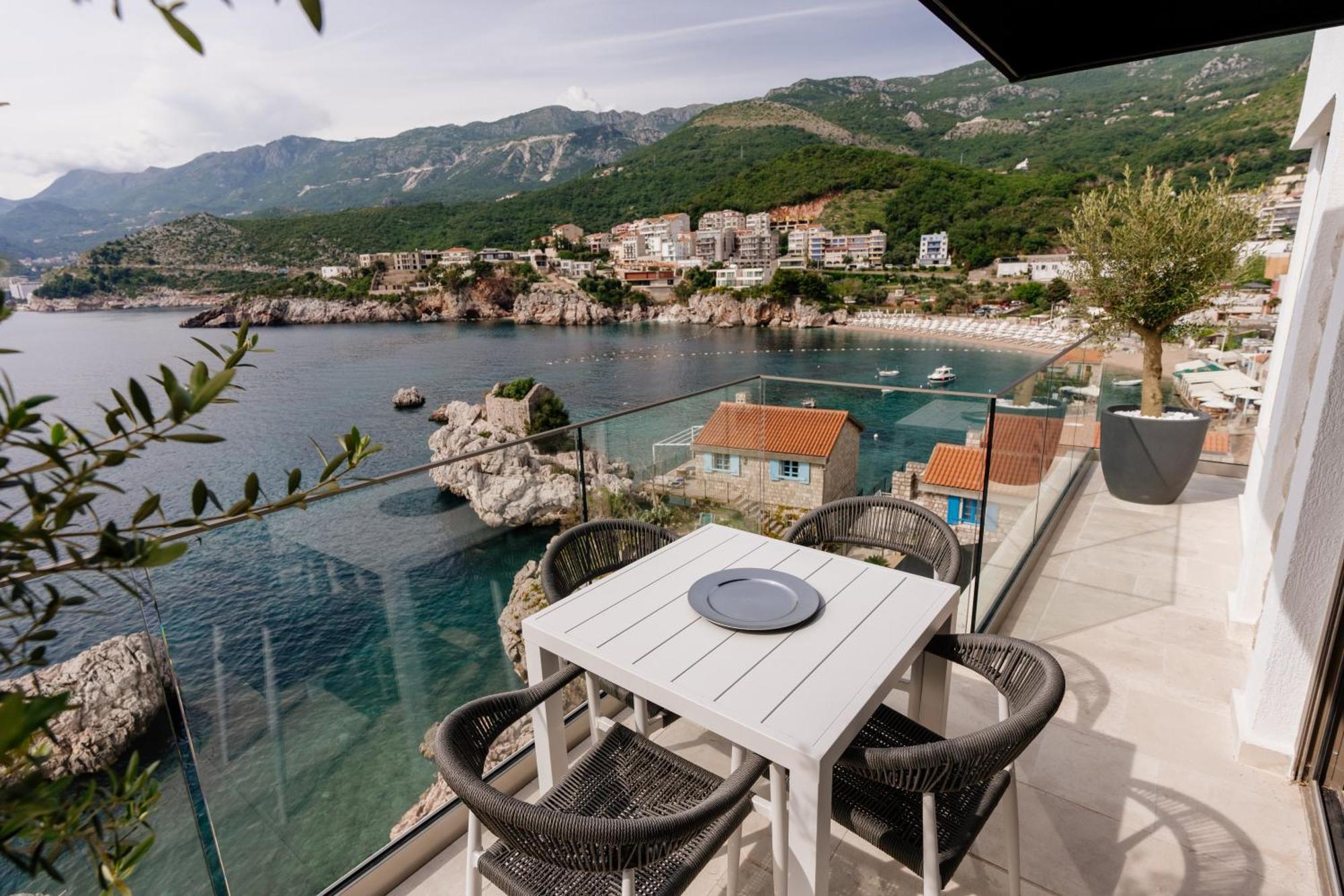 Blanche Cliff Apartments Sveti Stefan Exterior photo