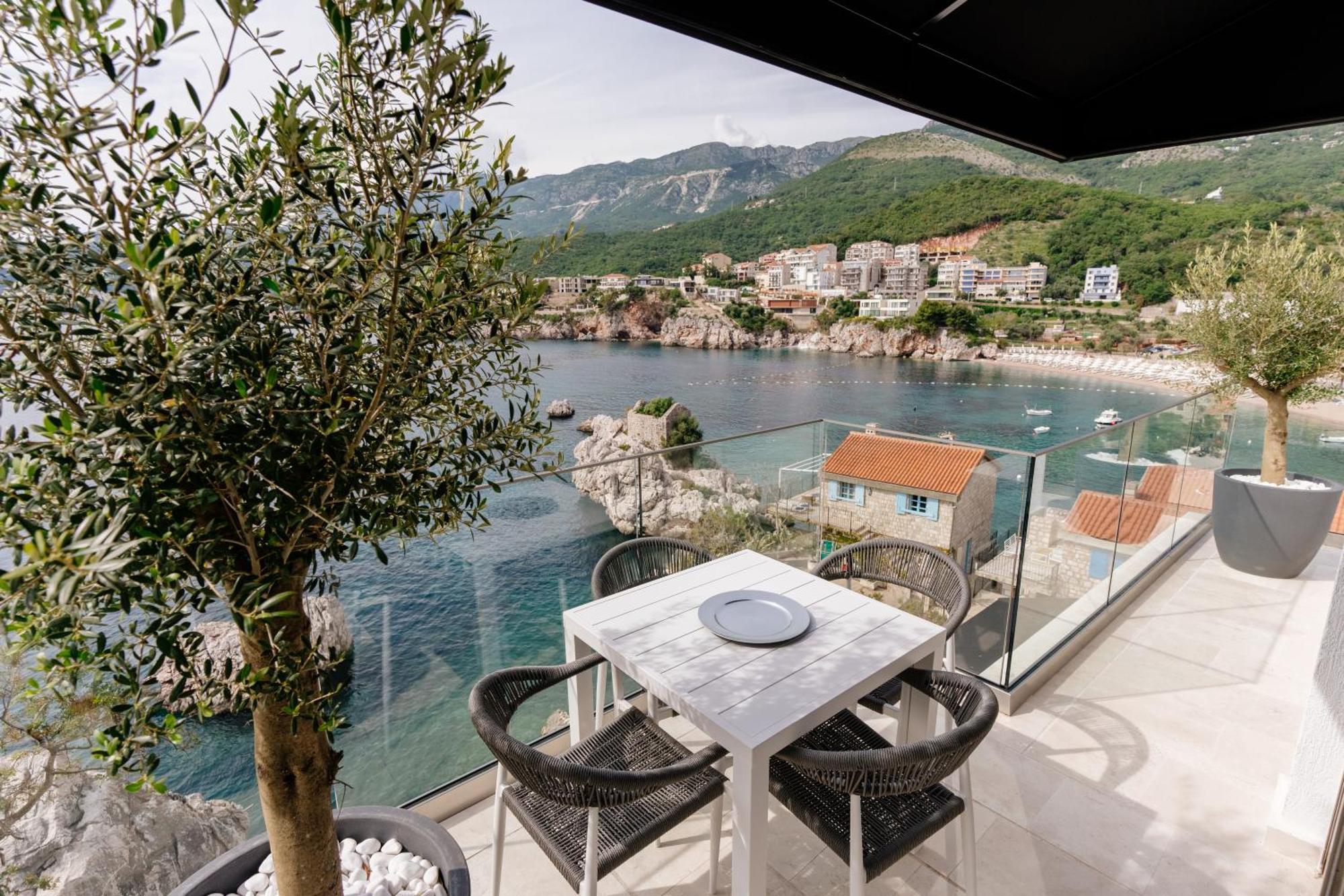 Blanche Cliff Apartments Sveti Stefan Exterior photo